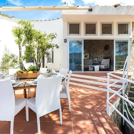 Villa Occhiata 62, Emma Villas